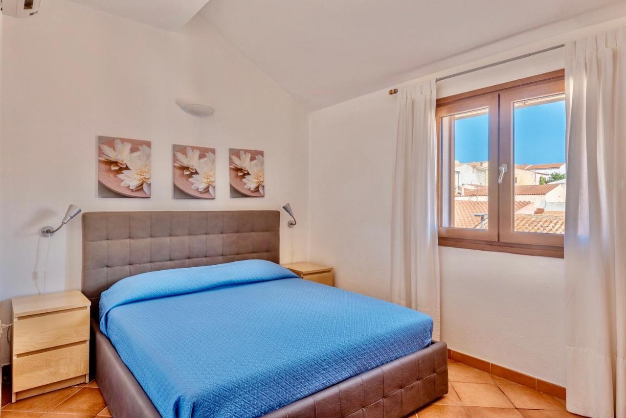 Apartments With Swimming Pool In Santa Teresa Di Gallura Exterior foto