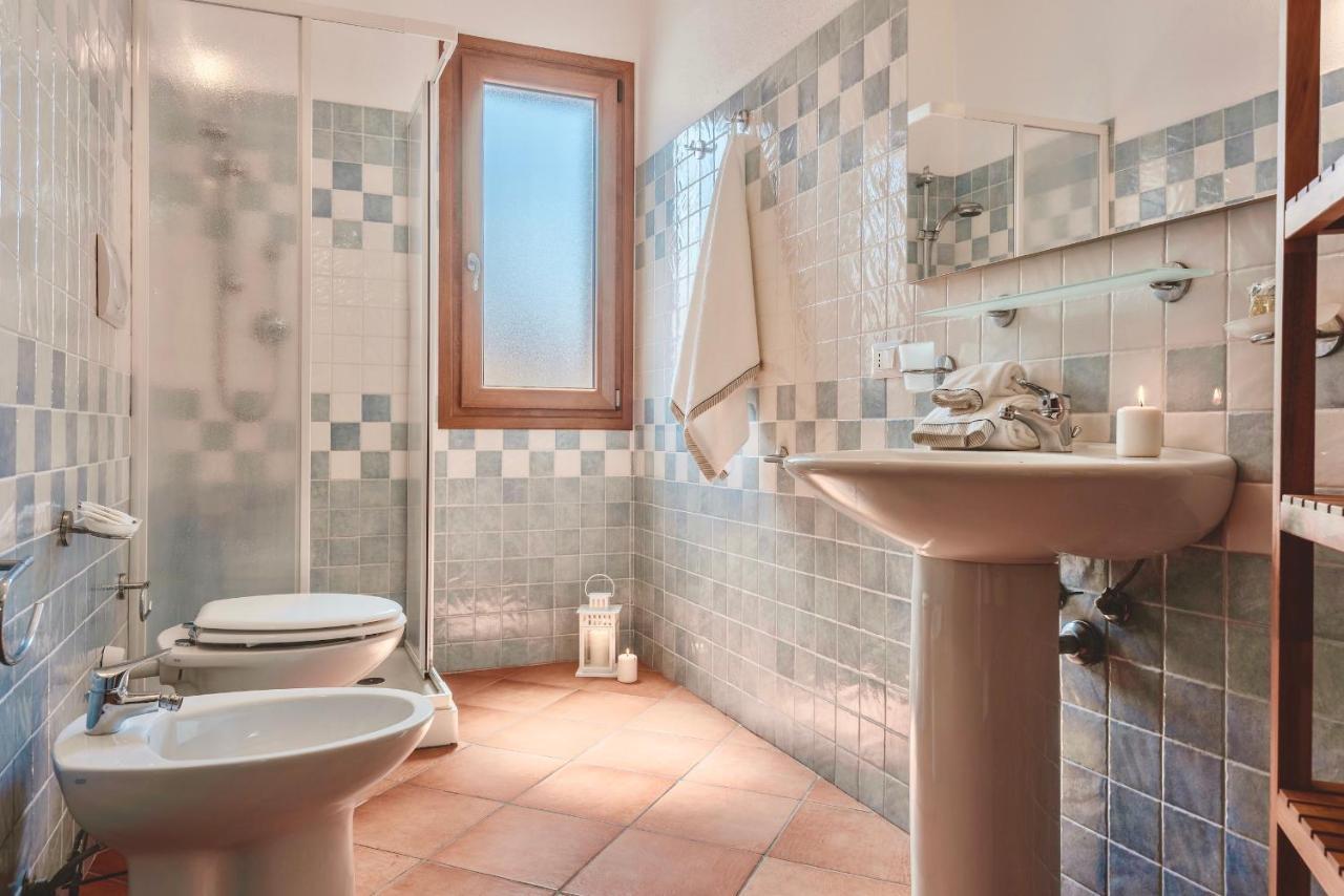 Apartments With Swimming Pool In Santa Teresa Di Gallura Exterior foto